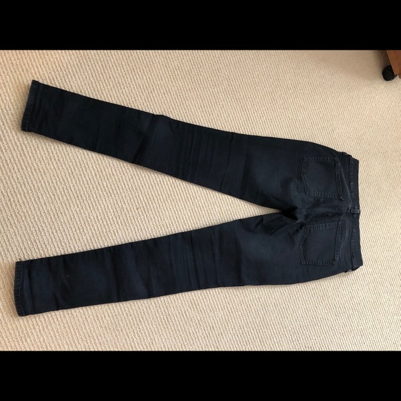 Black Gap jeans / jeggings - Picture 2 of 3
